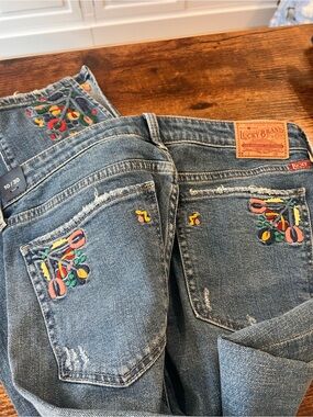 Lucky Brand Embroidered Crop Length Jeans